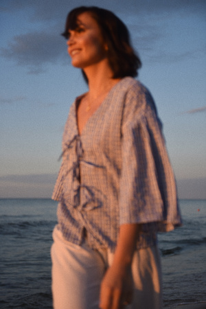 BLUZKA FELICITÀ BIAŁO-NIEBIESKIE PASKI