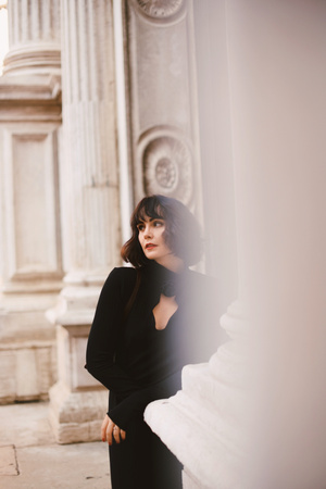 SUKIENKA ROSA CZARNA