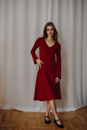 SUKIENKA SCARLET CZERWONA