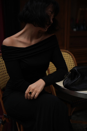 SUKIENKA DÉBORAH CZARNA