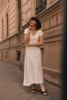 SUKIENKA PEONIA KREMOWA